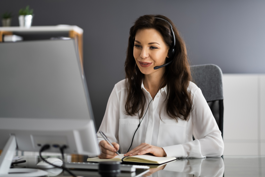 How to Transition Smoothly from In-House to Virtual Assistants